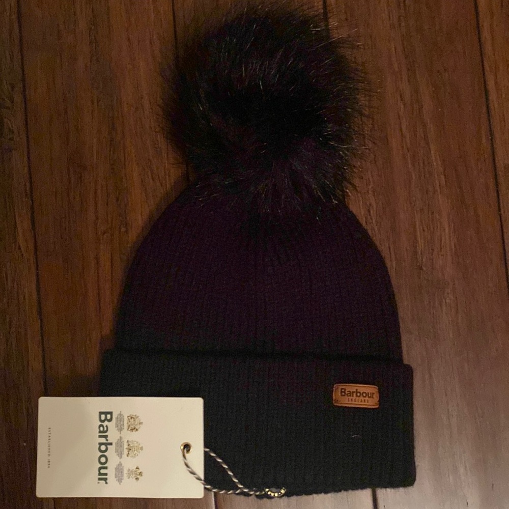 NWT - Barbour Dover Pom Beanie